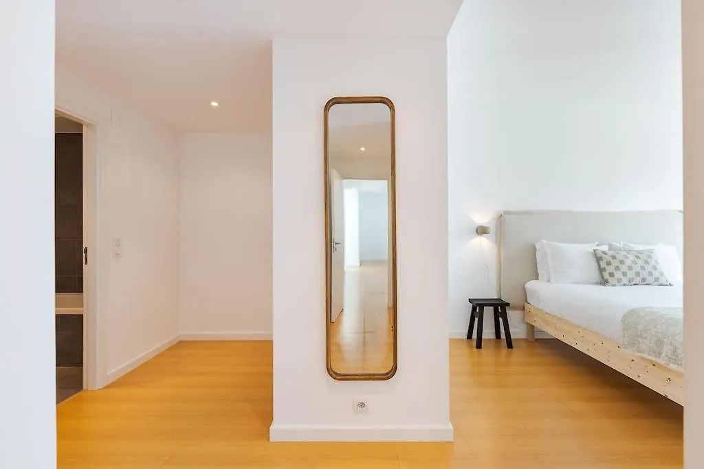 Apartment For The City Lovers- Downtown Lisbon- Free Parking