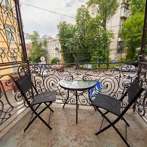 Dayflat Khreschatyk , Kyiv Ukraine